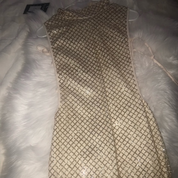 Dress - Picture 2 of 2